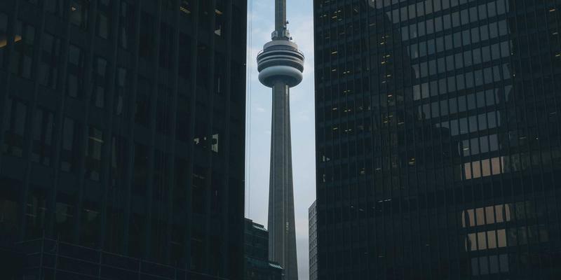 博物馆与美术馆导视系统：如何通过灯箱制作与商业标识增强文化叙事