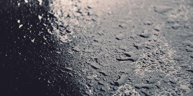 商业标识与户外广告：现代城市空间的视觉战略与制作艺术