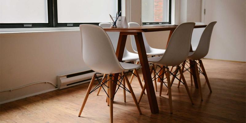 场景化标识设计：如何通过标识标牌提升房地产售楼处与示范区的客户体验与价值感知