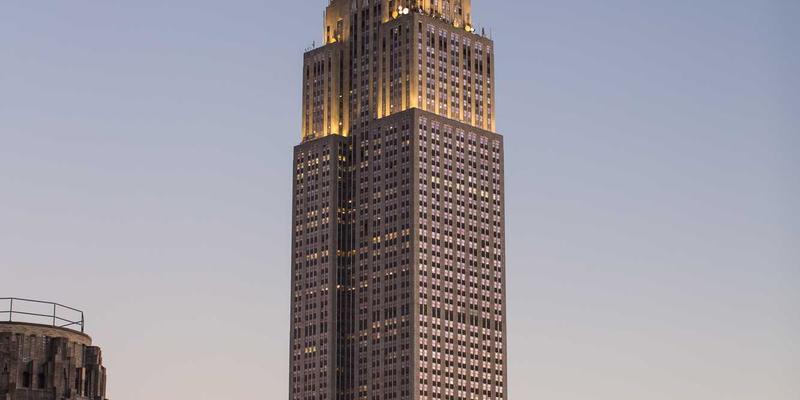 大型体育赛事临时标识系统规划：赛时导视需求与赛后快速拆除的平衡之道