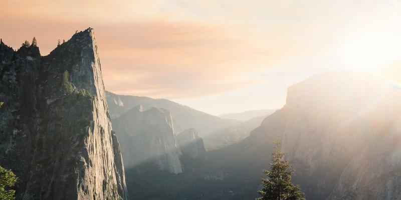 旅游景区生态标识系统设计：材料选择与环境影响的平衡之道